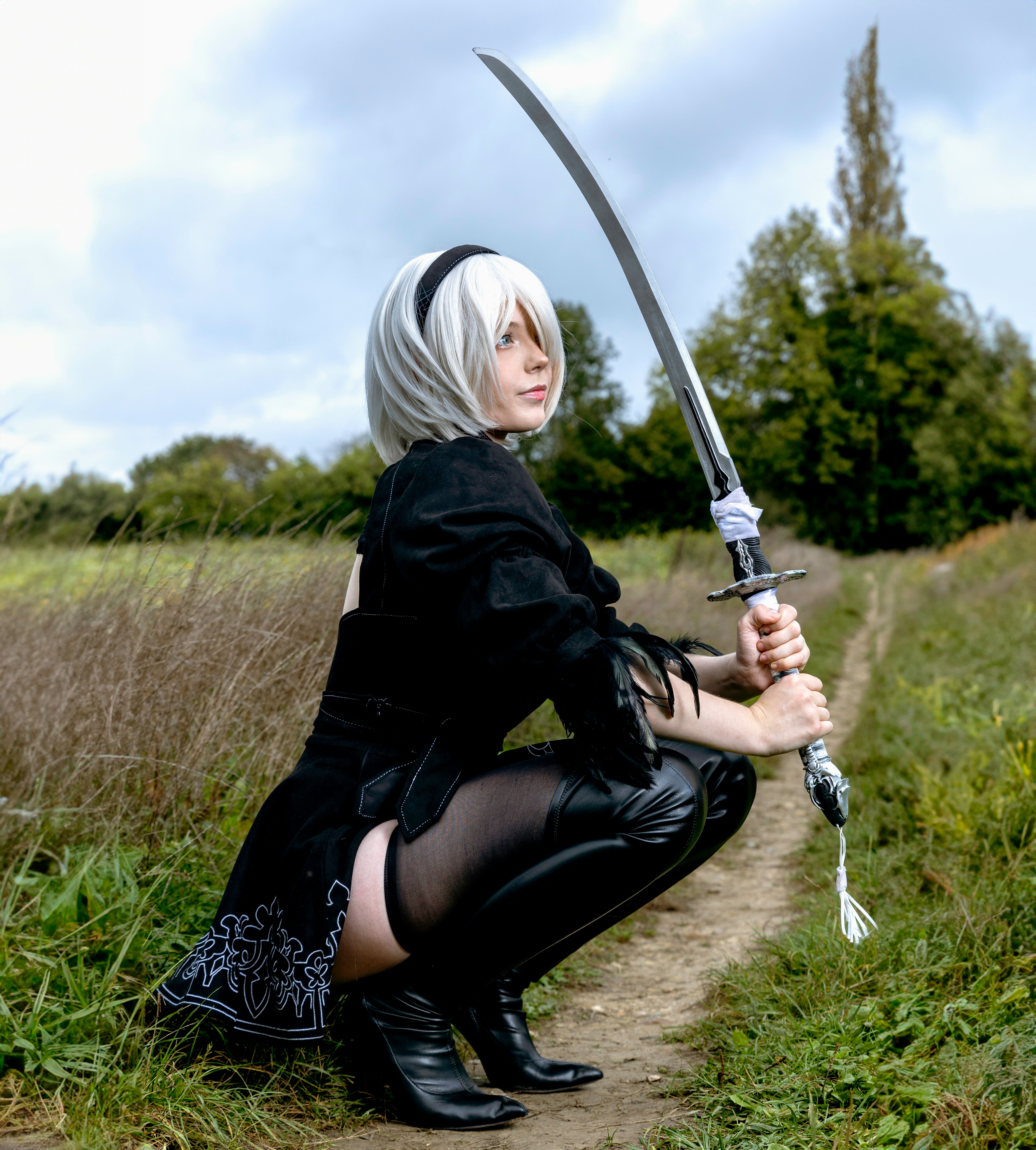 2b costume